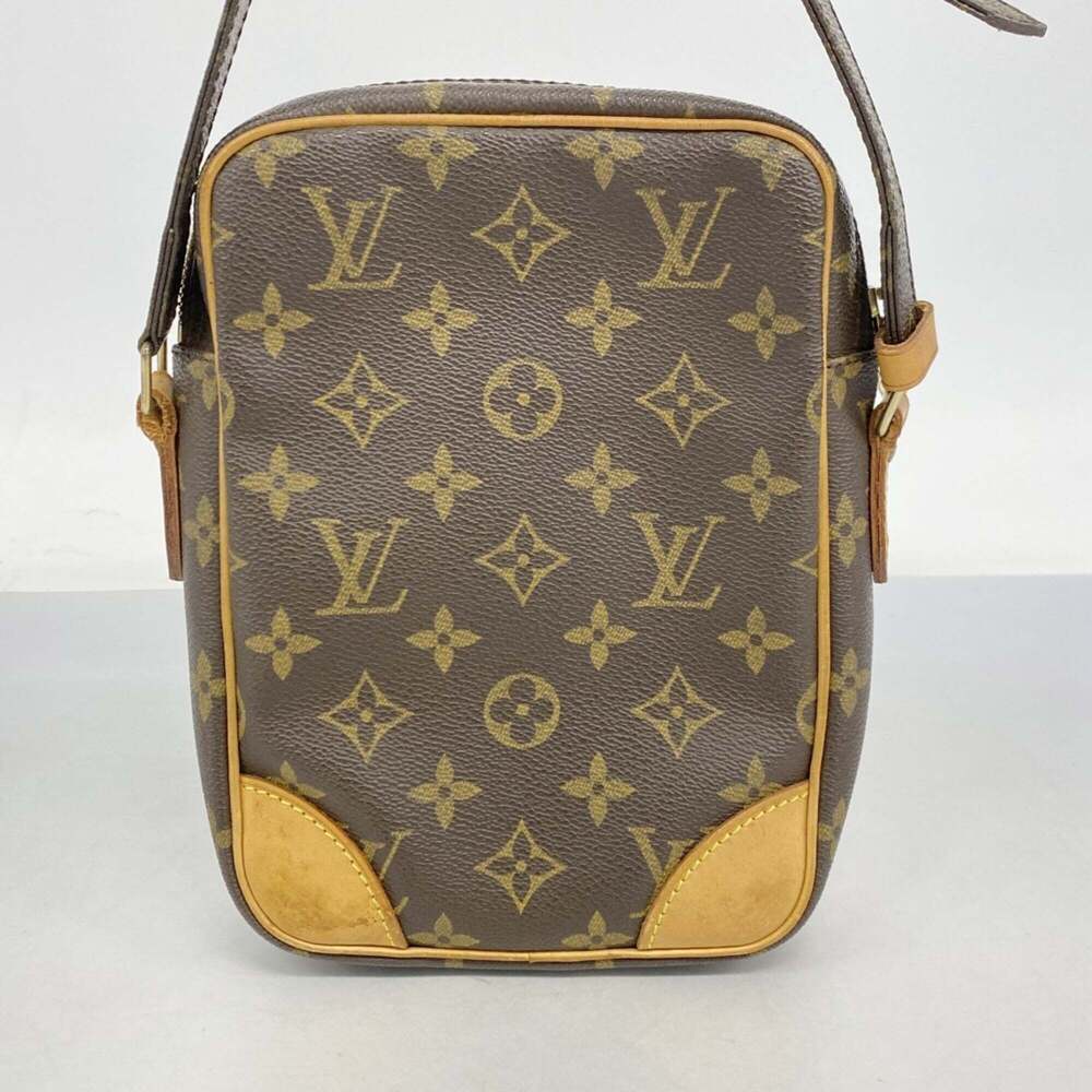 LOUIS VUITTON Brown Monogram Shoulder Bag - Picture 10 of 10
